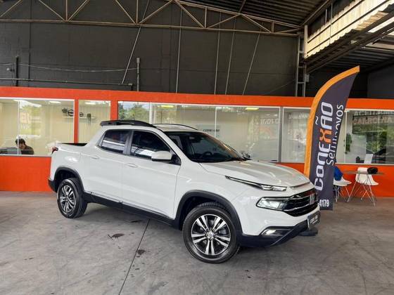 FIAT TORO 2.0 16V TURBO DIESEL FREEDOM 4WD AT9 FIAT TORO 2.0 16V TURBO DIESEL FREEDOM 4WD AT9